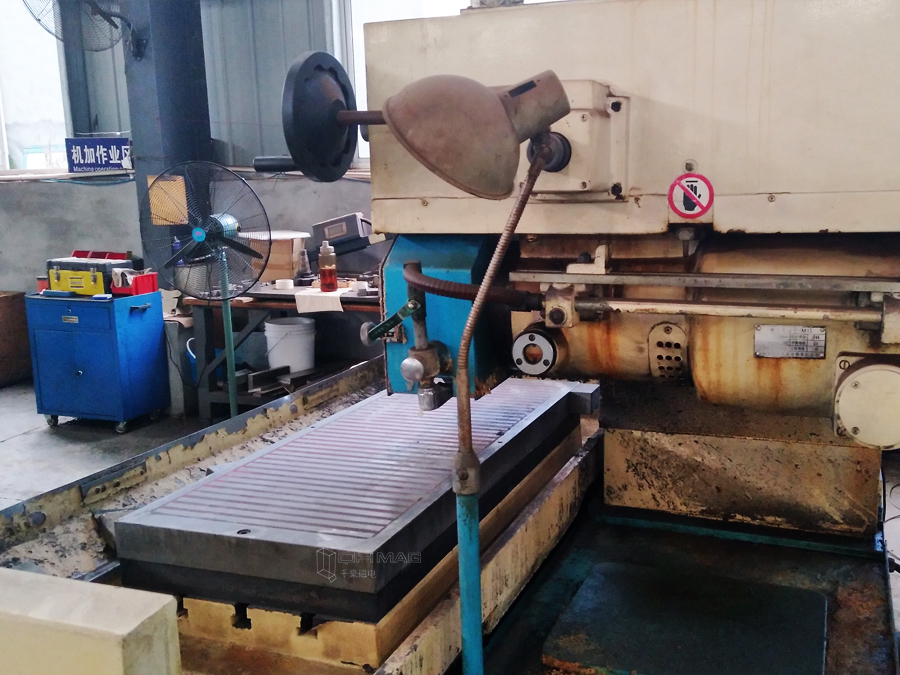 機(jī)加工中心加裝磁力裝夾的必要性