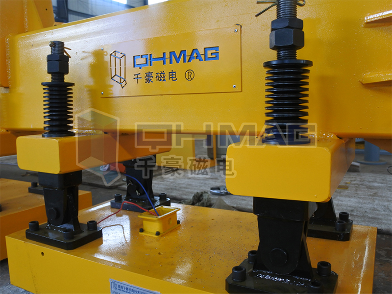 電永磁吊具在方鋼及異型導磁工件吊裝中的獨特優(yōu)勢