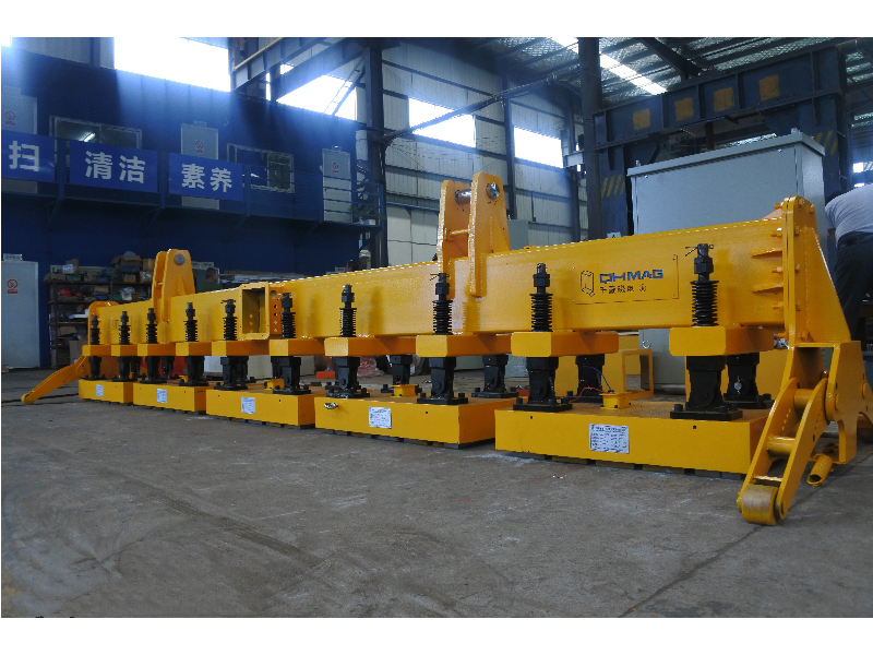 革新鋼板搬運(yùn)新紀(jì)元：千豪電永磁吊具，省時(shí)省力更省電的明智之選