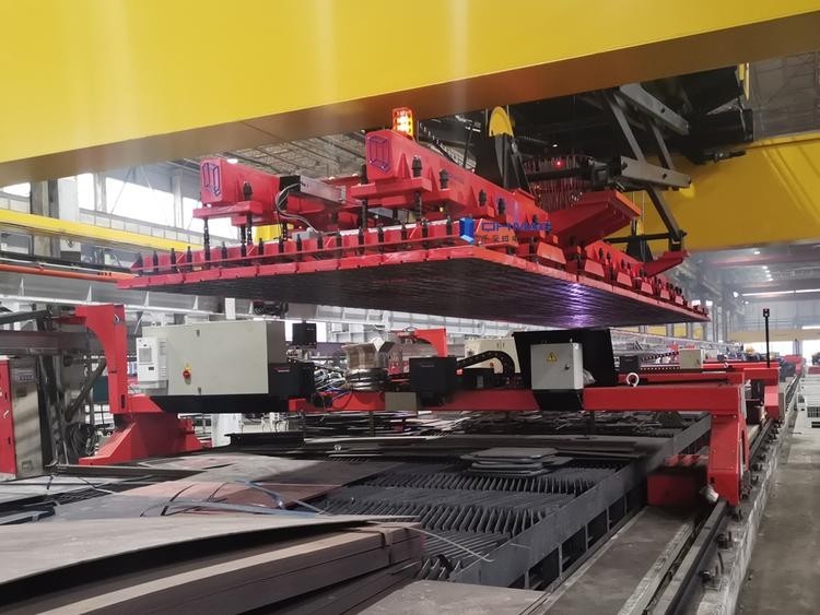 鋼板怎么吊裝？你見過這款“磁吸”30噸超大鋼板無損吊裝吊具嗎？