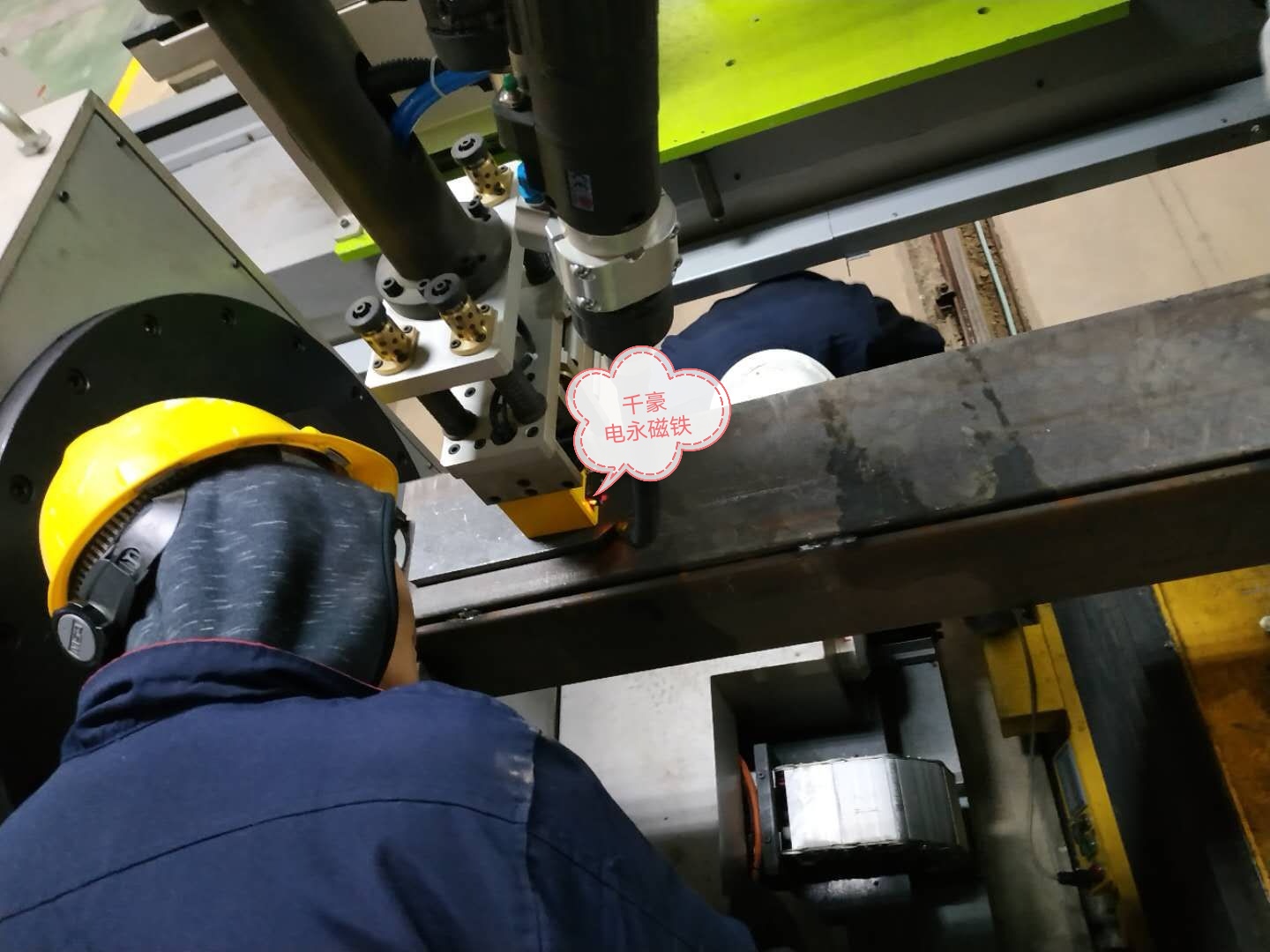 自動(dòng)化夾具