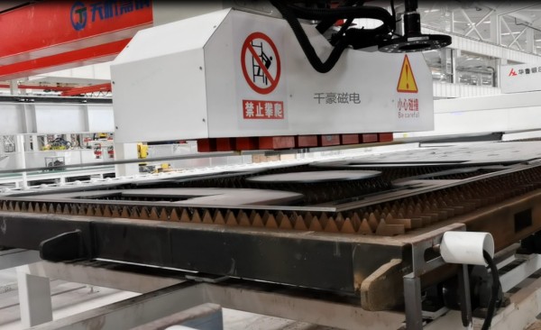 千豪磁電-視比特聯合產線大件分揀模塊